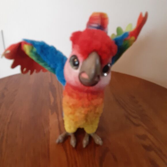 FurReal Rock-A-Too: The Show Bird Talking Moving Plush Parrot Toy TESTED - Picture 3 of 7